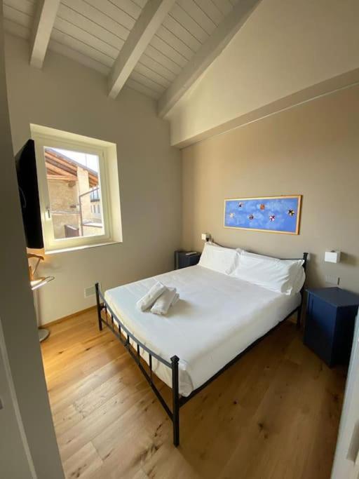 Alma I Luoghi Dell Anima Apartamento Diano dʼAlba Exterior foto